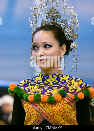 Danseuse de Malaisie Tourisme International Show 2012 Paris Banque D'Images