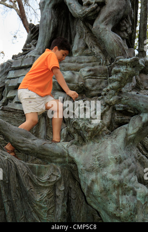 Santiago Chile,Parque Forestal,Fuente Alemana,Fontaine allemande,sec,art public,sculpture,sculpteur Gustav Eberlein,1920,hispanique Latino-Latino Banque D'Images