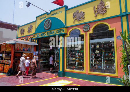 Lima Peru,Surquillo,Avenida Ricardo Palma,Artesanias Miraflores,artisanat,magasin,boutiques,entreprises,quartier,souvenir,shopping shoppers shop s. Banque D'Images