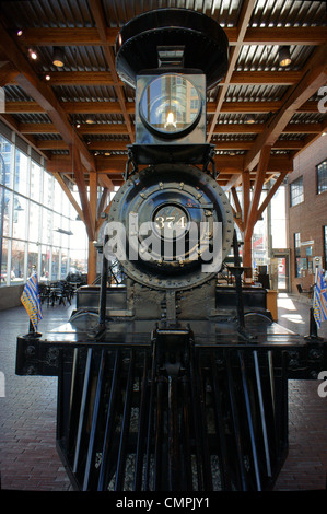 Moteur 374 restauré CPR au Roundhouse de Yaletown, Vancouver, Colombie-Britannique, Canada. Banque D'Images