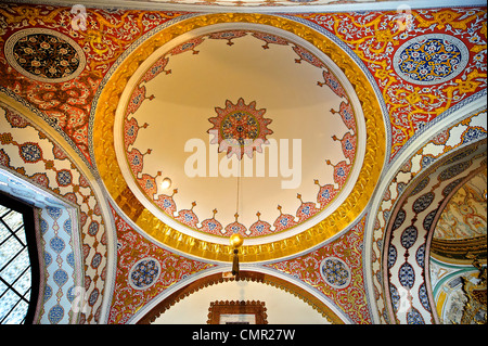 Le Conseil impérial (Dîvân-ı Hümâyûn) bâtiment où la décision des conseillers municipaux ont tenu des réunions. Le Palais de Topkapi, Istanbul, Turquie Banque D'Images