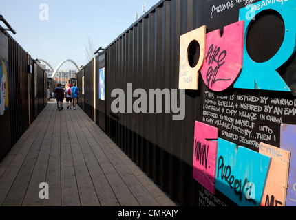 Boxpark-pop up shopping mall, Shoreditch, London Banque D'Images