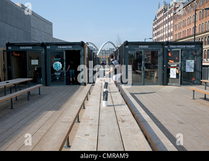 Boxpark-pop up shopping mall, Shoreditch, London Banque D'Images