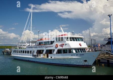 Le capitaine Cook Cruses Voile, Port Denarau Marina, Nadi, Fidji, Viti Levu, Pacifique Sud Banque D'Images