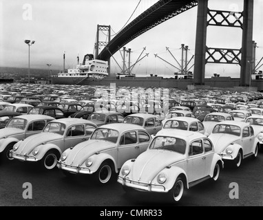 60 QUAI DE CHARGEMENT AVEC LES Coccinelles Volkswagen garée Banque D'Images