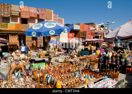 Maroc, Marrakech - souk Marché à Rahba Qedima dans district de Medina, Marrakech, Maroc Banque D'Images