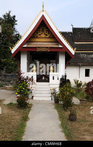 Tambour bouddhiste des capacités au Wat Zieng Thong Luang Prabang au Laos Banque D'Images