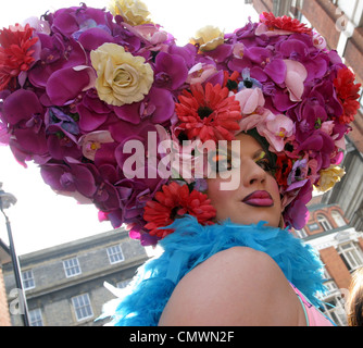 Célébrations dans Soho après le mariage royal de William et Kate 2011 Banque D'Images