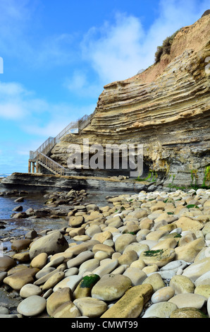 De grands rochers sur la côte rocheuse. La Jolla, Californie, USA. Banque D'Images