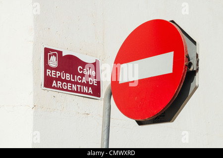 République d'ARGENTINE STREET SIGN ET AUCUN SIGNE D'ENTRÉE Banque D'Images