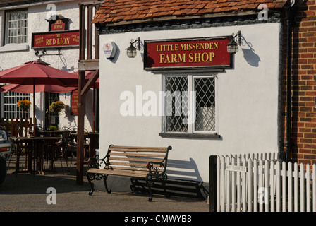 La boutique de la ferme dans le village rural de crassier, Buckinghamshire, Angleterre. Banque D'Images