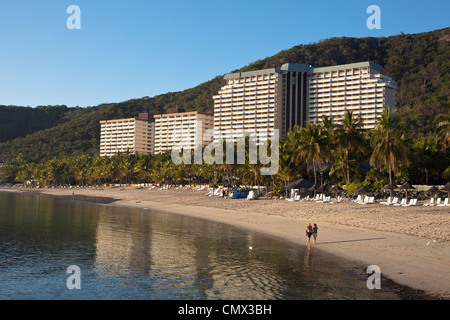 Hamilton Island resort à Catseye Beach. Hamilton Island, Whitsundays, Queensland, Australie Banque D'Images