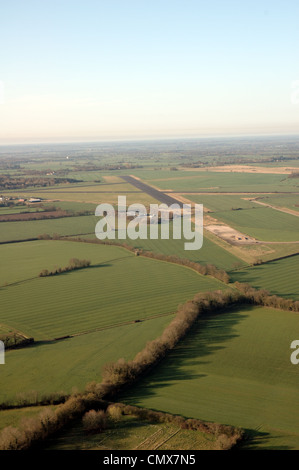 Aérodrome Tibenham à Norfolk, en vu d'un ballon à air chaud Banque D'Images
