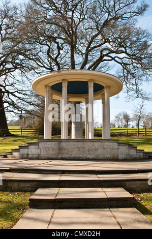 Magna Carta monument, créé par l'American Bar Association, Runnymede, Surrey, England, UK Banque D'Images