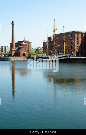 Canning Dock, le long de l'Albert Dock de Liverpool. Banque D'Images