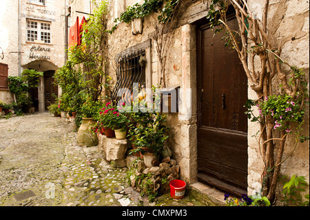 Un petit village de Saint-Paul, France - situé dans le sud de la France. Banque D'Images