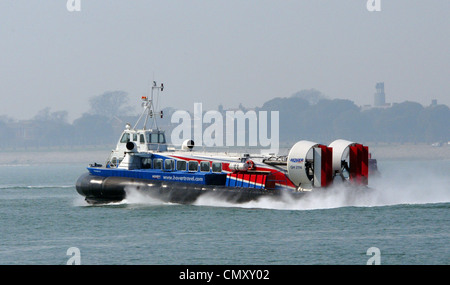 Le PORTSMOUTH À RYDE, Isle of Wight HOVERCRAFT Banque D'Images