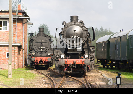 Locomotives à vapeur allemand à Hilbersdorf Hangar à vapeur près de Chemnitz, Allemagne Banque D'Images