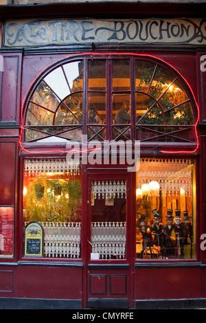 Lyon, Rhône-Alpes, France, Le Tire Bouchon Restaurant vieux centre-ville, Vieux Lyon, Patrimoine Mondial de l'UNESCO, Lyon, Rhône-Alpes, Fran Banque D'Images