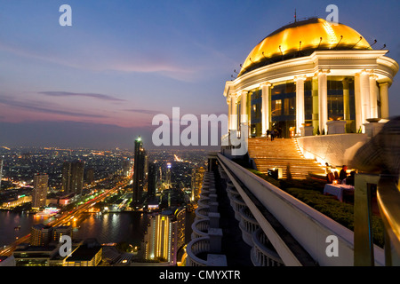 Sky Bar Scirocco, Lebua State Tower, Bangkok, Thaïlande Banque D'Images