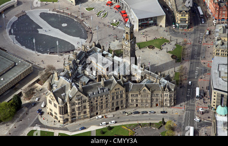 Vue aérienne de l'Hôtel de Ville de Bradford, Yorkshire Banque D'Images