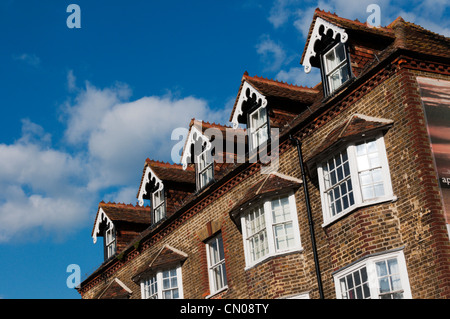 Maisons sur le front de mer à Tankerton, dans le Kent. Banque D'Images