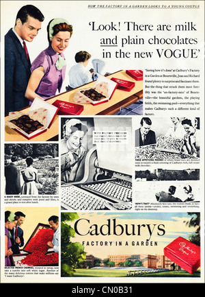 CADBURYS usine dans un jardin à Bournville annonce publicitaire original à partir de la période des années 1950 publicité magazine Banque D'Images