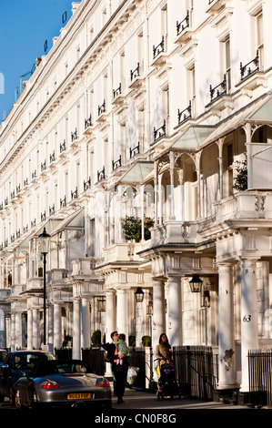 Autour de l'architecture de Cadogan Place, SW1, Londres, Royaume-Uni Banque D'Images