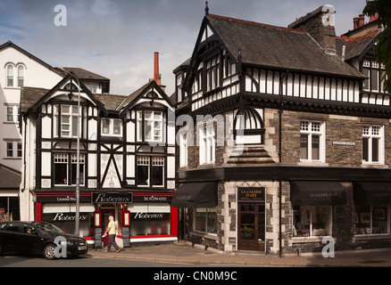 UK, Bowness on Windermere, Cumbria, Queen's Square Banque D'Images