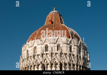 Baptistère Saint-Jean (Battistero di San Giovanni), la cathédrale de Pise, Toscane (Toscane), Italie Banque D'Images