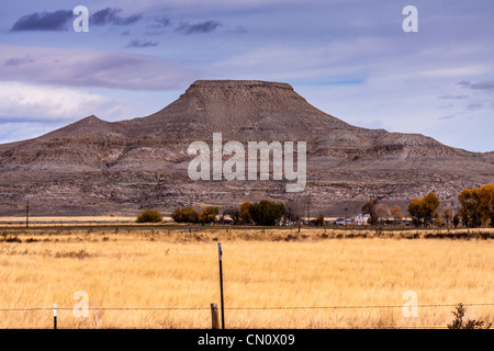 Crowheart Butte dans le Wyoming fut le site de la bataille de 1866 Crowheart Butte entre les Indiens Crow et l'Est de Shoshone Banque D'Images