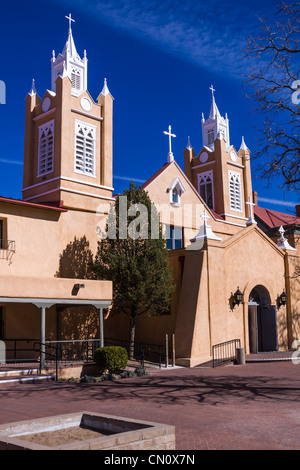 L'église San Felipe de Neri, situé dans la vieille ville d'Albuquerque, Albuquerque, Nouveau Mexique. Banque D'Images