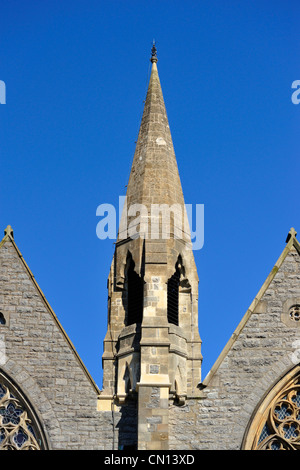 Bell-tourelle et du West end, l'église de Saint Paul. Church Hill, Grange-over-Sands, Cumbria, Angleterre, Royaume-Uni, Europe. Banque D'Images