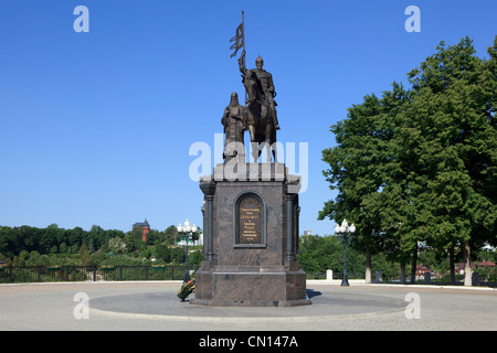 Monument équestre au Grand Prince Vladimir II Monomaque (1053-1125) fondateur de la ville de Vladimir, Russie Banque D'Images