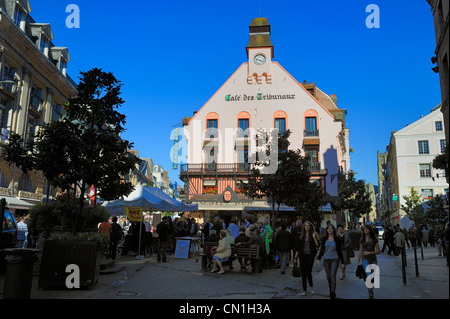 France, Seine Maritime, Dieppe, le Café des tribunaux dans la Grande Rue Banque D'Images