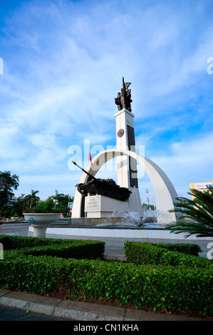 Victory Monument, Buon Ma Thuot, Dak Lak, Vietnam, Asie Banque D'Images