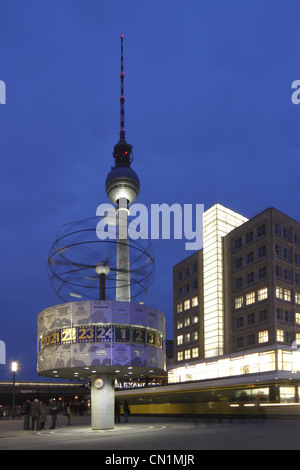 Berlin Mitte place Alexander Place World Time Clock Banque D'Images