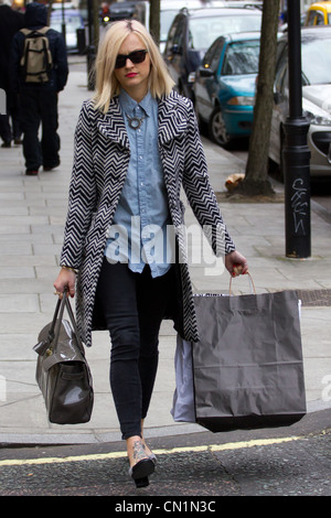 Fearne Cotton quitte la BBC radio one building Banque D'Images