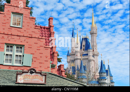 Château de Cendrillon dans la journée Banque D'Images