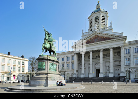 Godefroy de Bouillon et Église de Saint Jacques-sur-Coudenberg, Place Royale / Place Royale / Koningsplein, Bruxelles, Belgique Banque D'Images