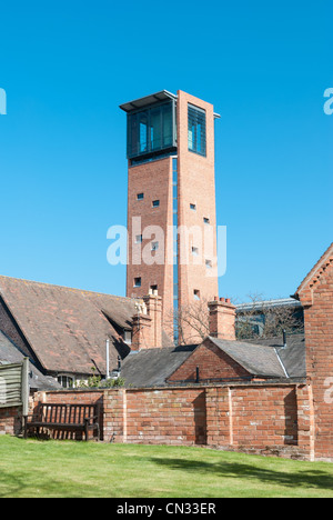 L'yower du nouveau Royal Shakespeare Theatre de Stratford Upon Avon vue d'une distance Banque D'Images