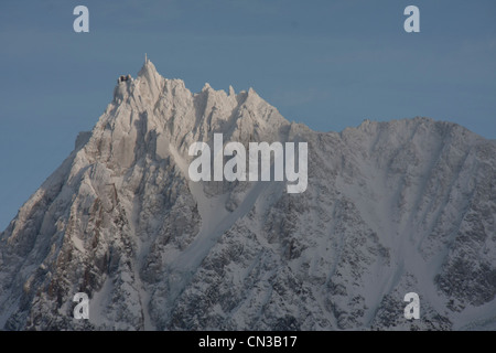 Aiguille du Midi recouvert de neige Banque D'Images