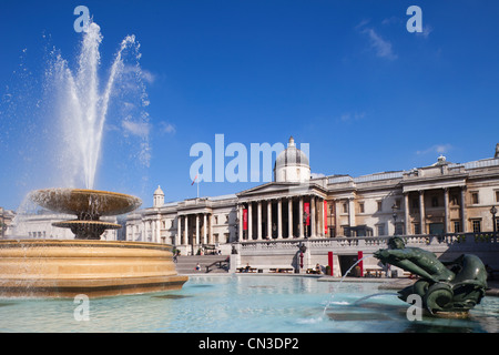 L'Angleterre, Londres, Trafalgar Square, la National Gallery Banque D'Images