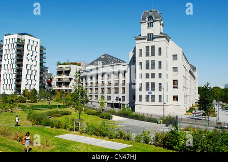 France, Paris, l'ex-usines industrielles dans le 13e arrondissement construit entre 1917 et 1921 par Georges Wybo héberge le principal Banque D'Images