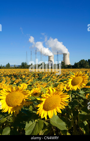 France, Drôme, St Paul Trois Chateaux, Tricastin site industriels et nucléaires Banque D'Images