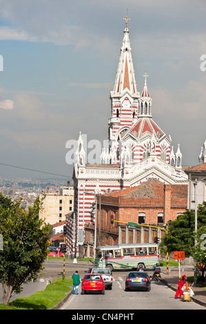 Le département de Cundinamarca, en Colombie, Bogota, La Candelaria District, Notre Dame du Carmen avec l'église de style néo-gothique, dont les Banque D'Images