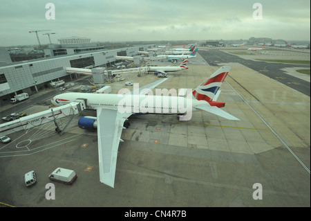 Un avion de British Airways en préparation pour le départ à Londres, Gatwick, Banque D'Images