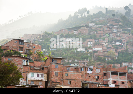 La Colombie, Département d'Antioquia, Medellin, Santo Domingo Savio Quartier habité par des familles pauvres (favela) Banque D'Images