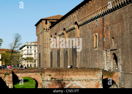 L'Italie, Lombardie, Milan, Castello Sforzesco (Château des Sforza), construit au 15ème siècle par le duc de Milan Francesco Sforza Banque D'Images