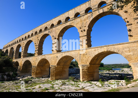 La France, Gard, Pont du Gard inscrit au Patrimoine Mondial de l'UNESCO, au cours de l'Aqueduc Romain Gardon Banque D'Images
